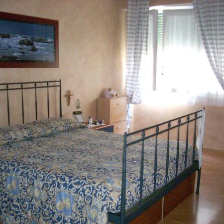Appartamento Al Mare Di Вентимилья Экстерьер фото